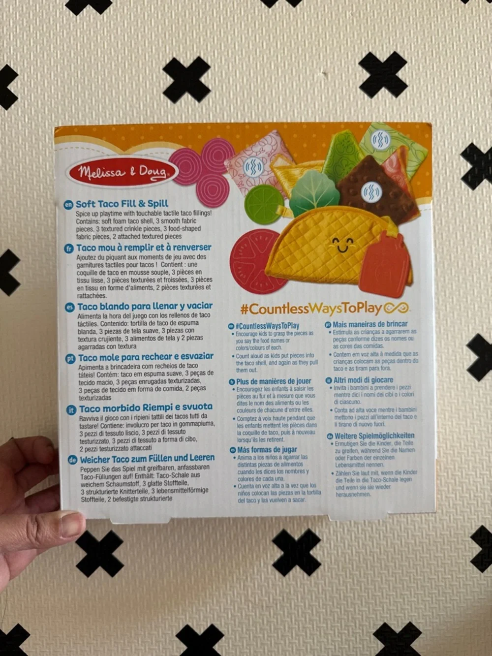 Melissa & Doug Soft Taco fill and spill toy 6m+